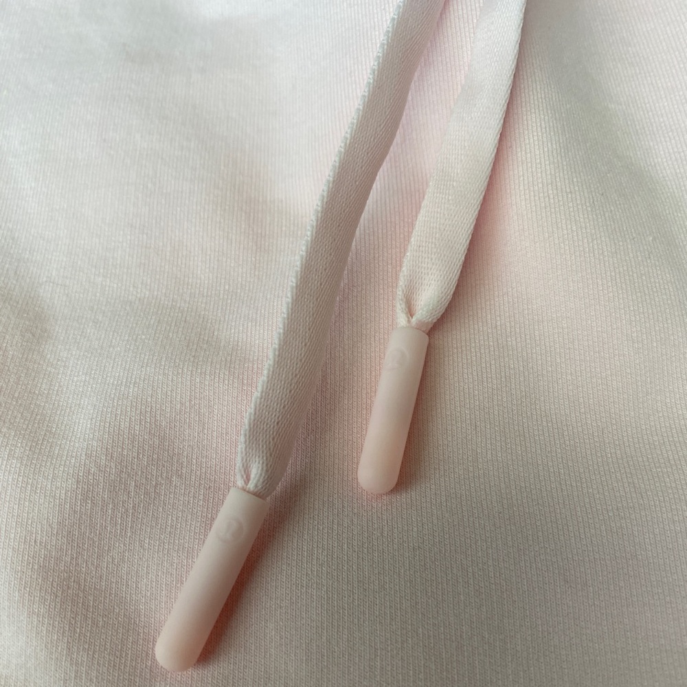 Lululemon Strawberry Milkshake Inner Glow High Rise 3” Short - Picture 6 of 8